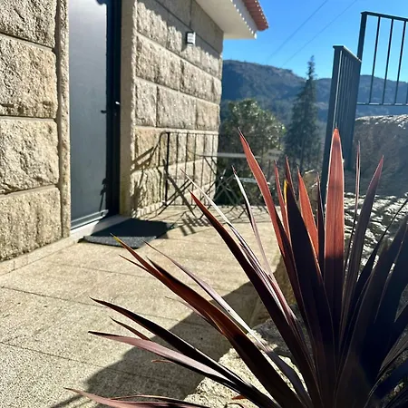 Casa Fraga Do Suadouro *