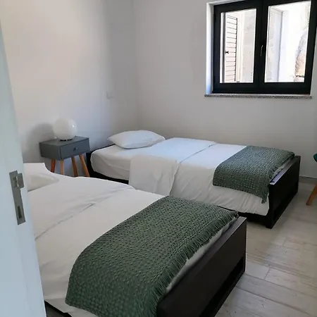 Casa Fraga Do Suadouro *