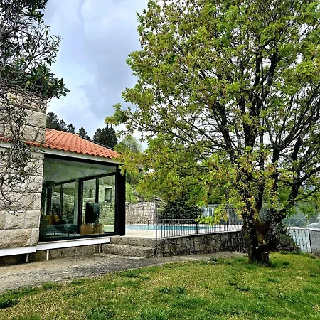 בית נופש Casa Fraga Do Suadouro *