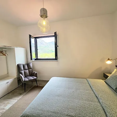 Casa Fraga Do Suadouro Holiday home Campo do Geres