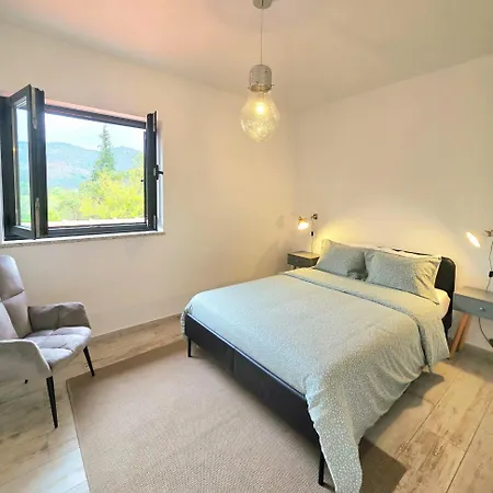 Casa Fraga Do Suadouro