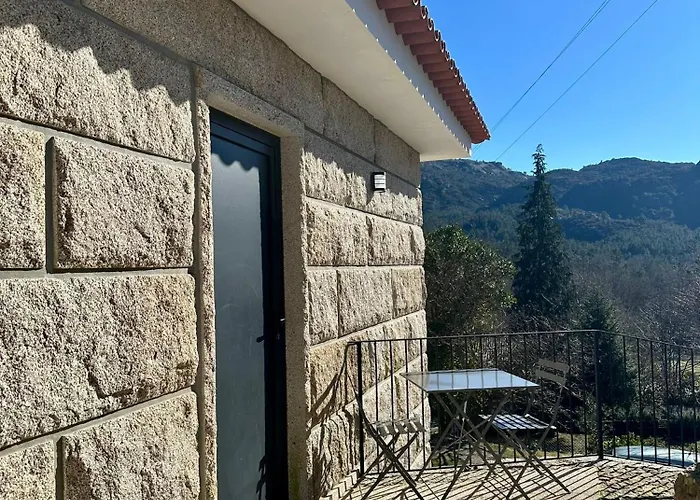 Casa Fraga Do Suadouro *