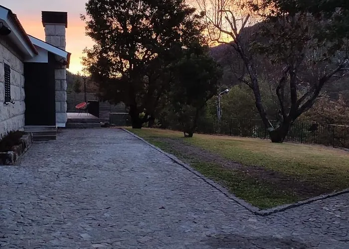 Casa Fraga Do Suadouro *